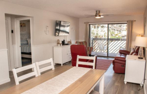 ShipWatch D-104 by Palmetto Vacation Rentals